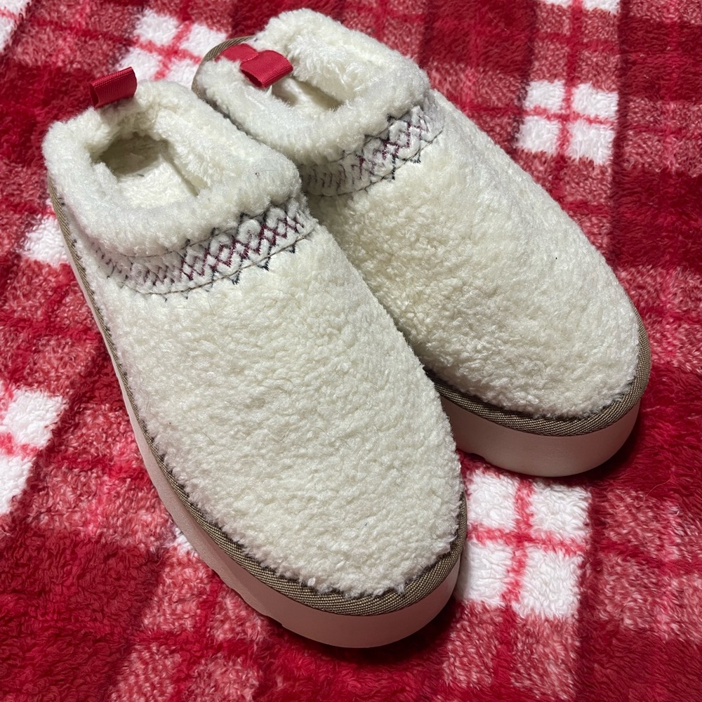 Sherpa Platform Slippers